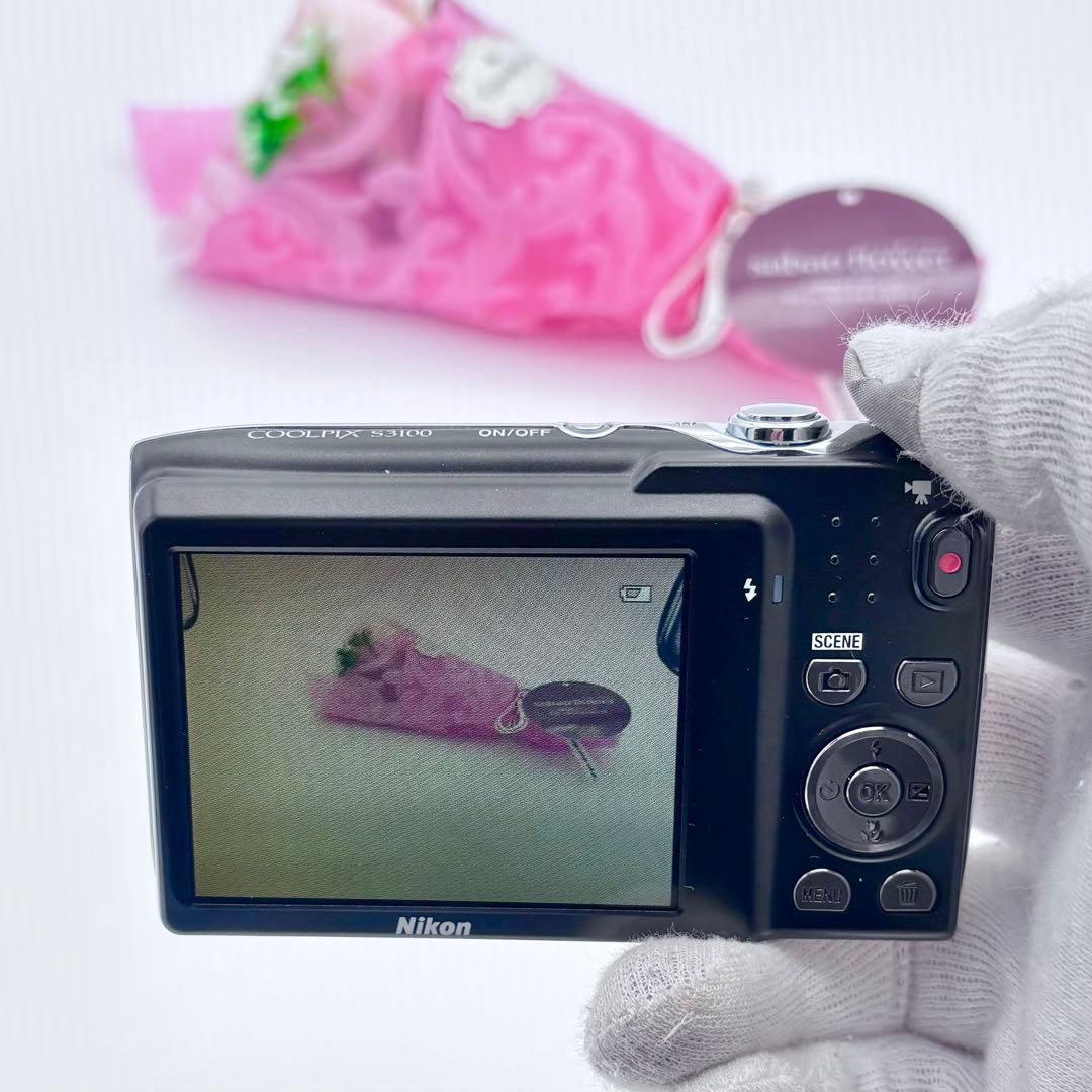ニコン COOLPIX S3100 デジカメ 付属品完備 SDカード付き