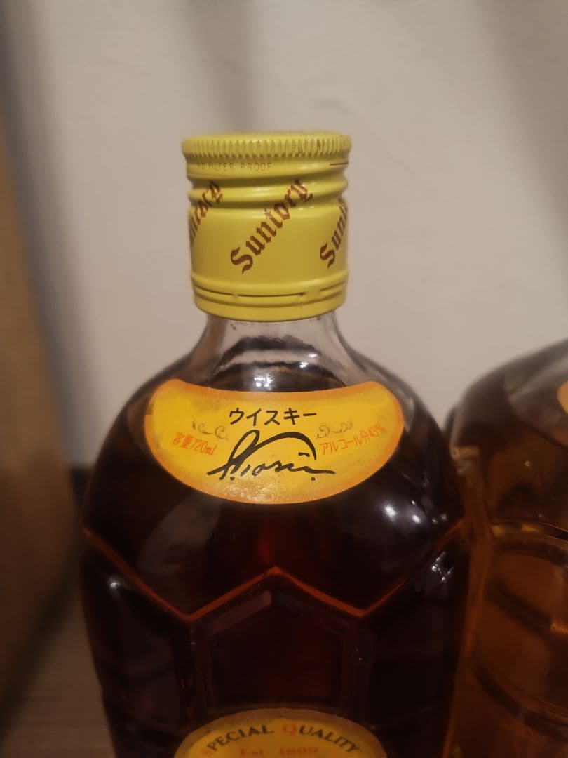 サントリーウイスキー 角瓶 特級品 Est.1899 未開封
