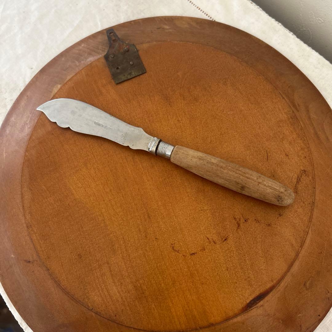 アンティーク　ブレッドボードとサンドイッチナイフのセット