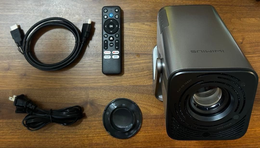 ほぼ新品　iWIMIUS Model S29 4K対応 超高輝度 750ANSI