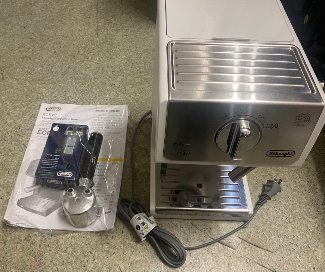 【美品】DeLonghi ECF3220J エスプレッソマシン　送料込み
