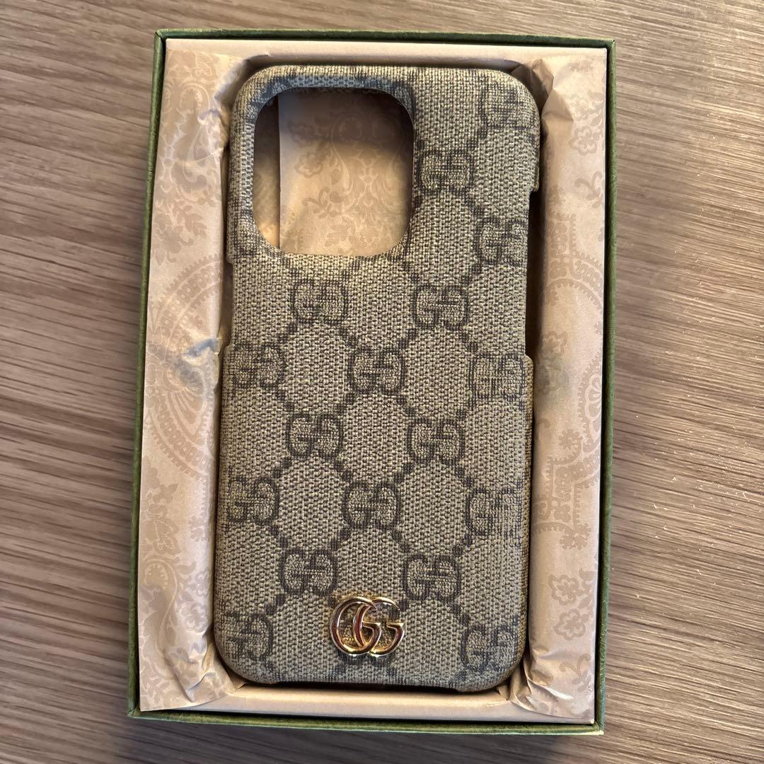 GUCCI GGパターン iPhoneケース/iPhone15対応