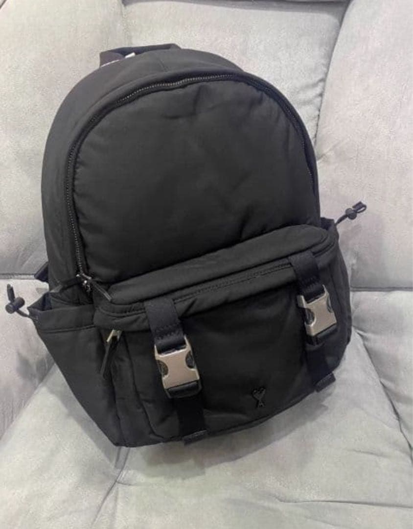 アミパリスリュック