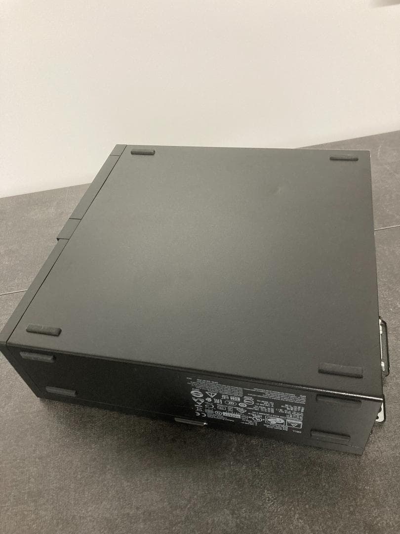 Windowsデスクトップ DELL Optiplex3070SFF Core i7-9700K 32GB