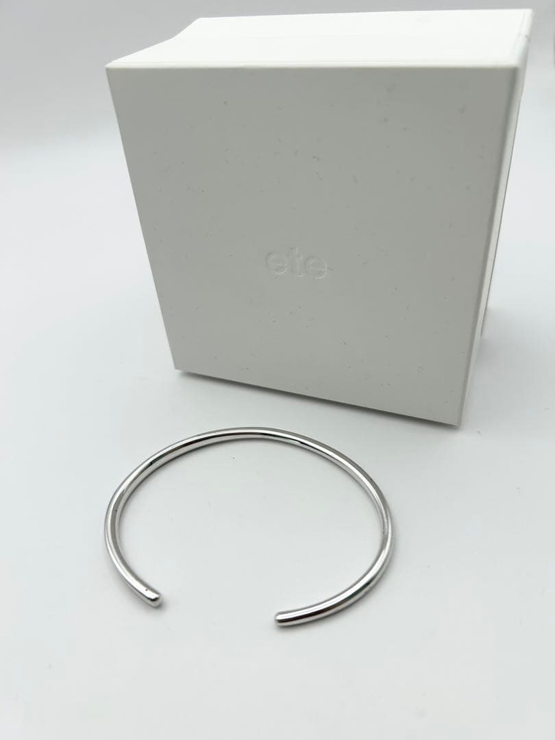 ete エテ シルバー バングル 925 刻印あり シンプル ブレスレット 美品