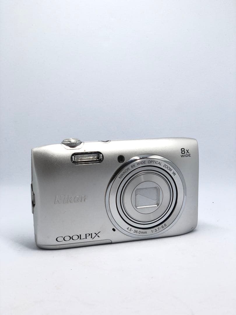 Nikon COOLPIX S3600デジタルカメラ 8倍光学ズーム