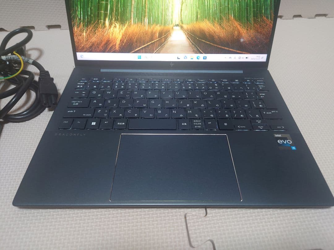 HP Dragonfly G4 i5-1335U/16Gメモリ/ハイクラスPC