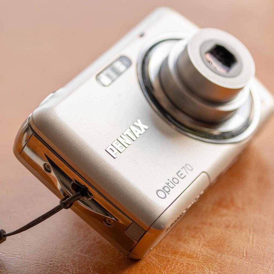 【単3電池で動く平成レトロなコンデジ】PENTAX optio E70