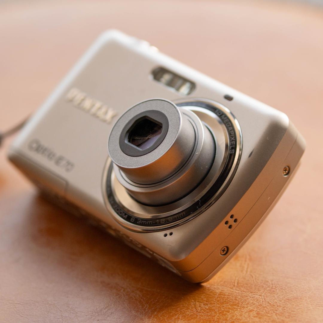 【単3電池で動く平成レトロなコンデジ】PENTAX optio E70