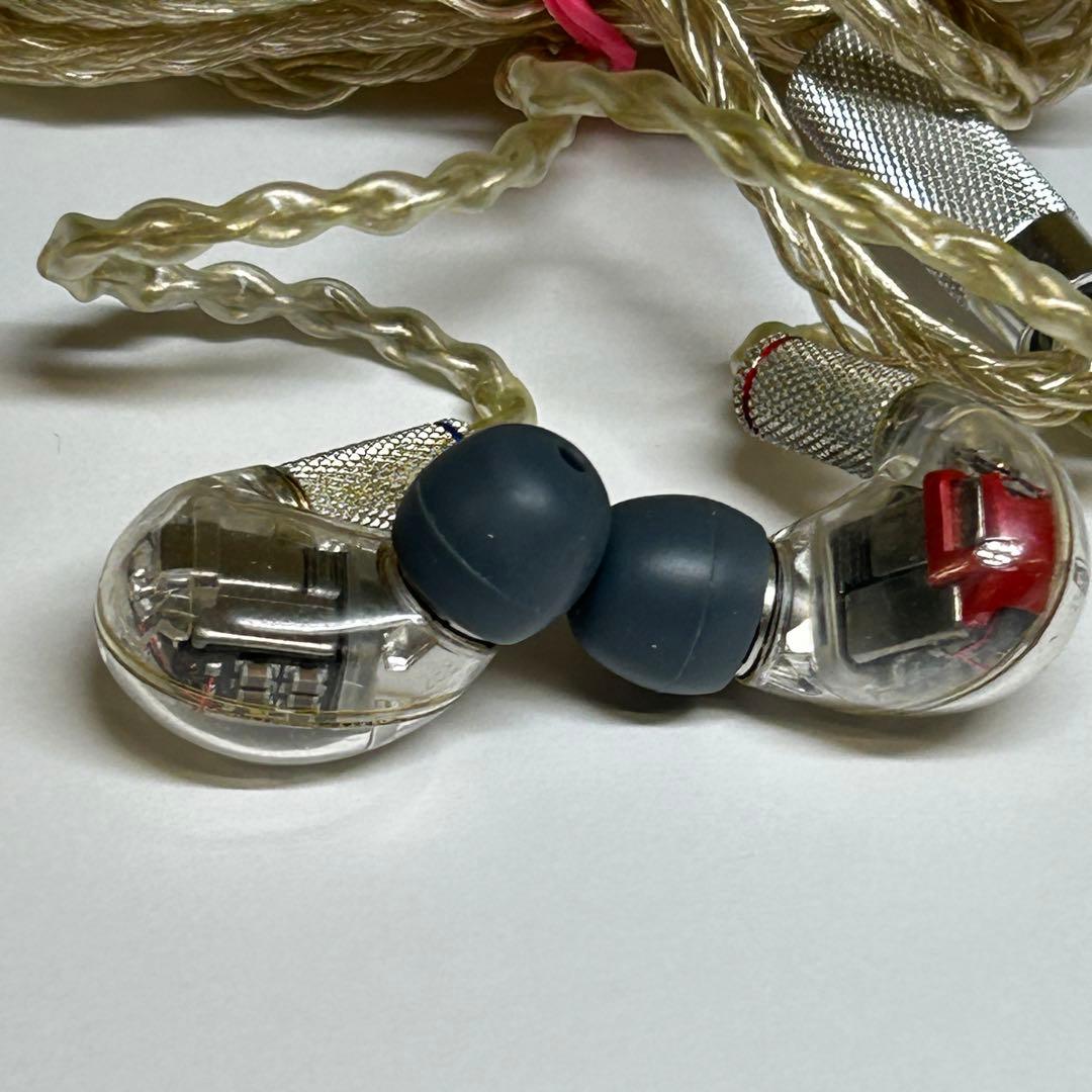 SHURE SE846 　有線イヤホン　　　　　　　　　K439