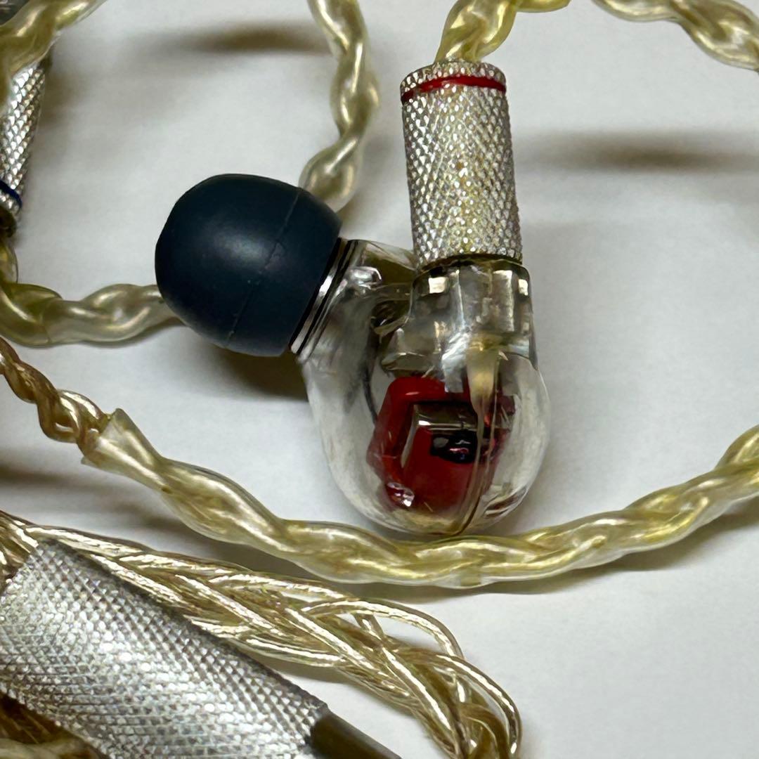 SHURE SE846 　有線イヤホン　　　　　　　　　K439