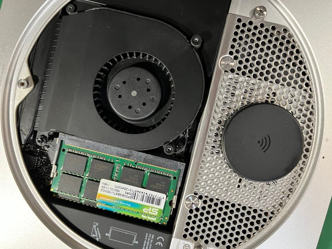 Apple Mac mini シルバー 本体中古品