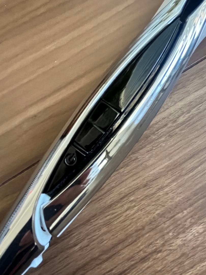 【美品・箱/保証書アリ】✴︎refa✴︎ リファ　ストレートアイロン