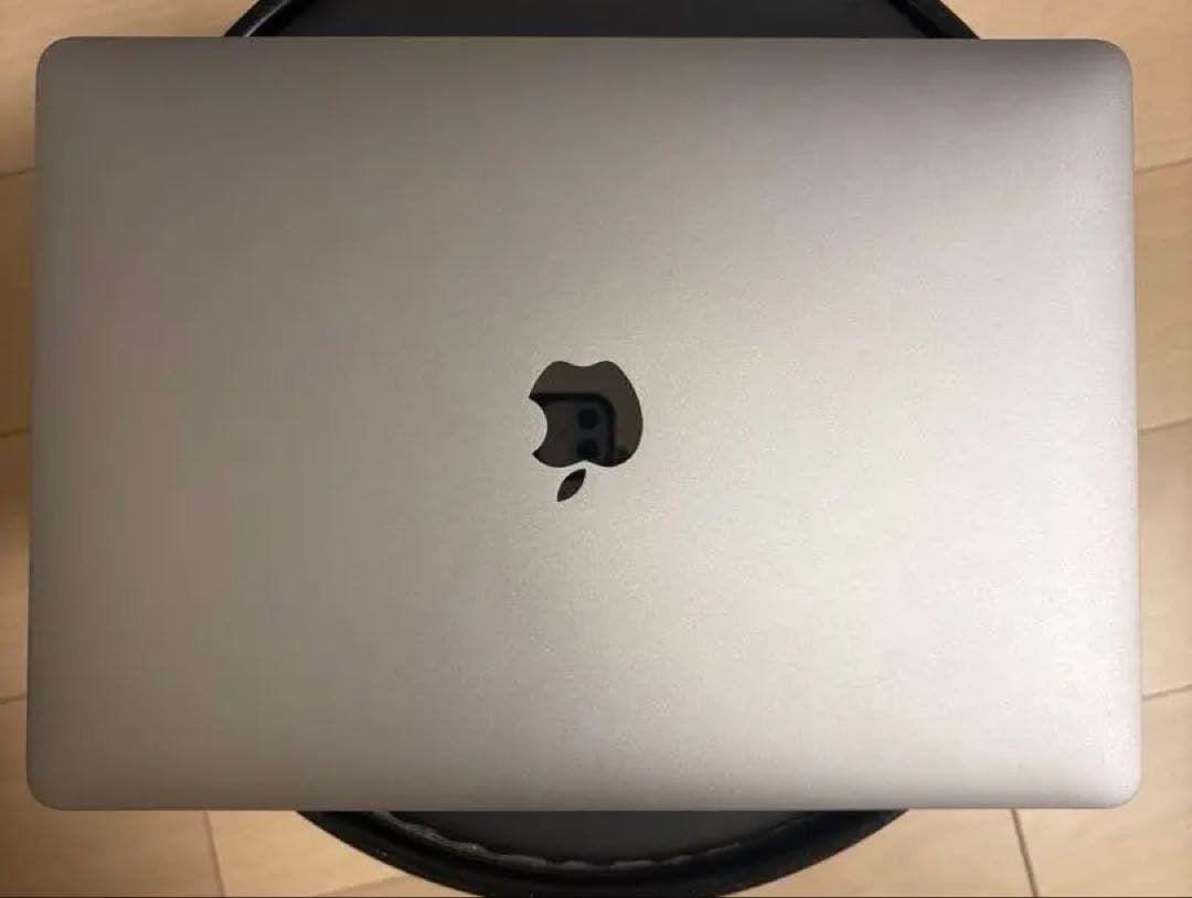 macbook air m1 13インチ メモリ16GB 256GB