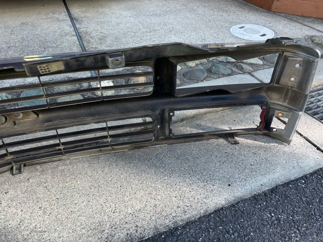 GM純正 後期グリル C/K タホ サバーバン シボレー