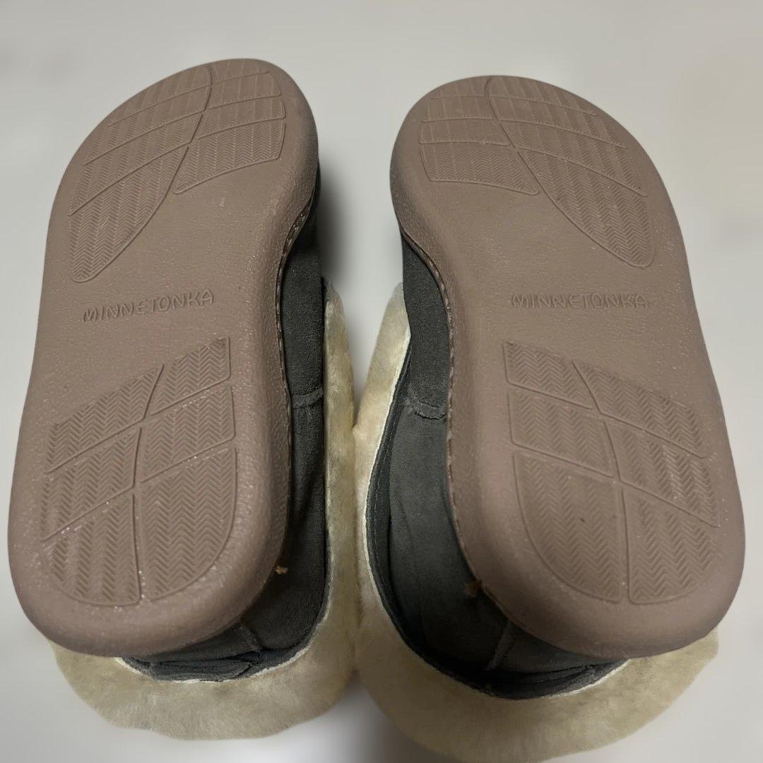 最終値下げ！新品 ミネトンカ SHEEPSKIN ANKLE BOOT