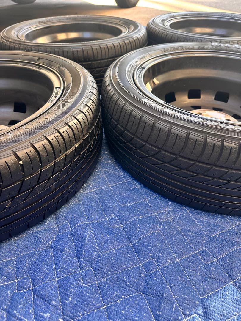 ロクサーニ　バトルシップ　ネオ　ホイール　14 インチ　165 55パラダ