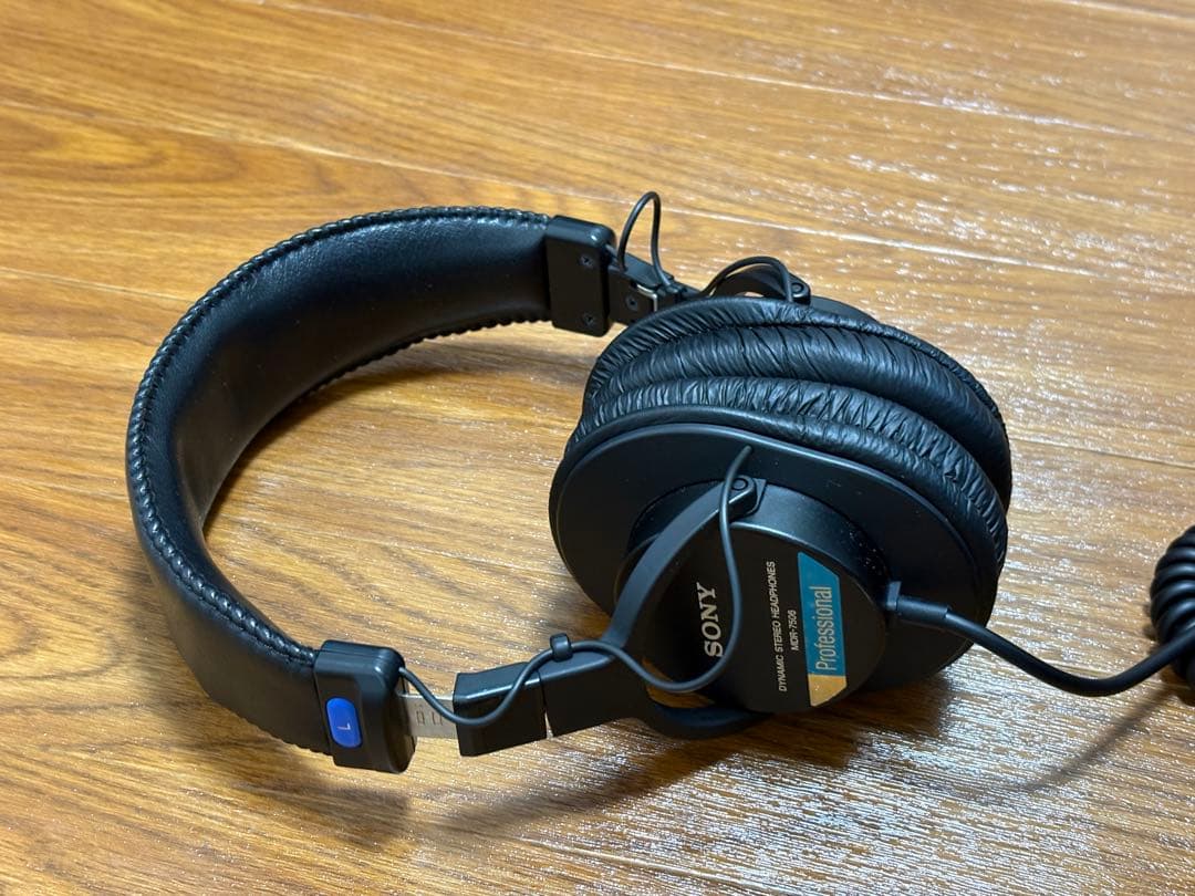 SONY ステレオヘッドホン MDR-7506 有線 オーディオ機器