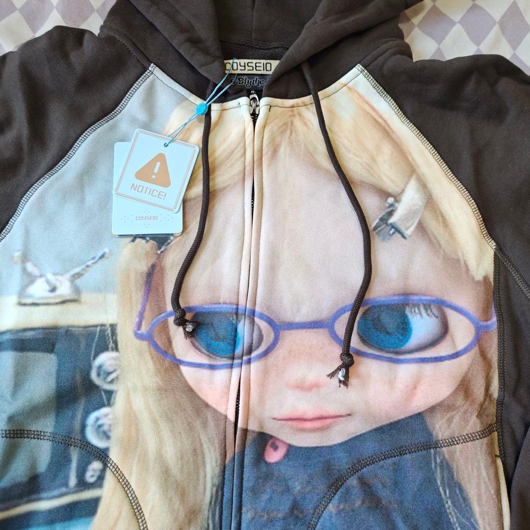 coyseio blythe コラボ パーカー 人気