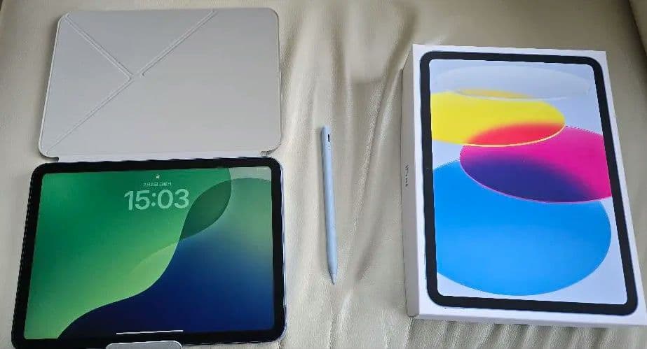 特価　ipad 第10世代　64GB　超美品　付属品多数