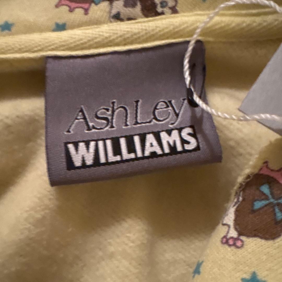 Ashley Williams Shrunk Baby バタフライ