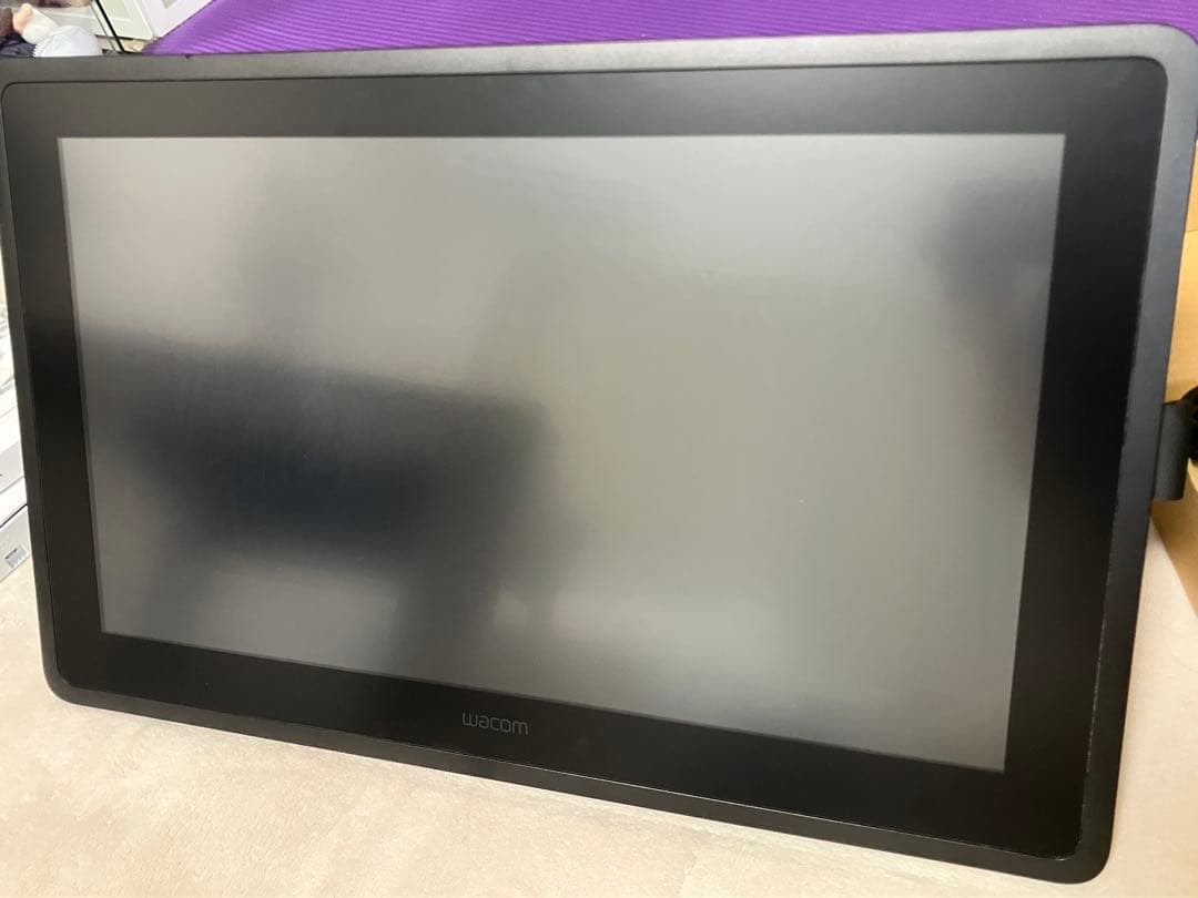 Wacom Cintiq 22 FHD 液晶ペンタブレット 本体