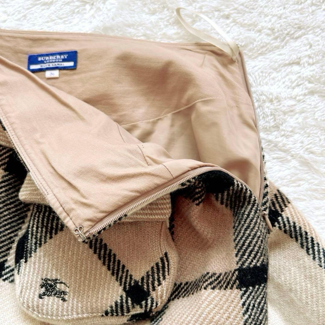 BURBERRY BLUE LABELノバチェックウールスカート　ホースロゴ刺繍