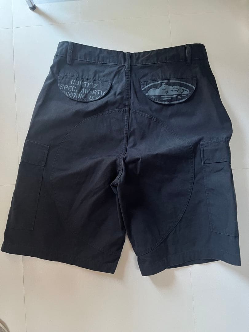 パンツ Corteiz GUERILLAZ CARGO SHORT [BLACK]