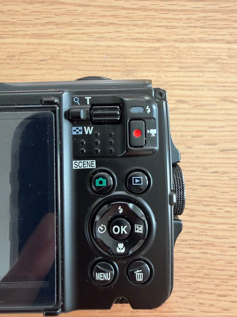 ※本体・バッテリーのみ　Nikon COOLPIX W300 YELLOW