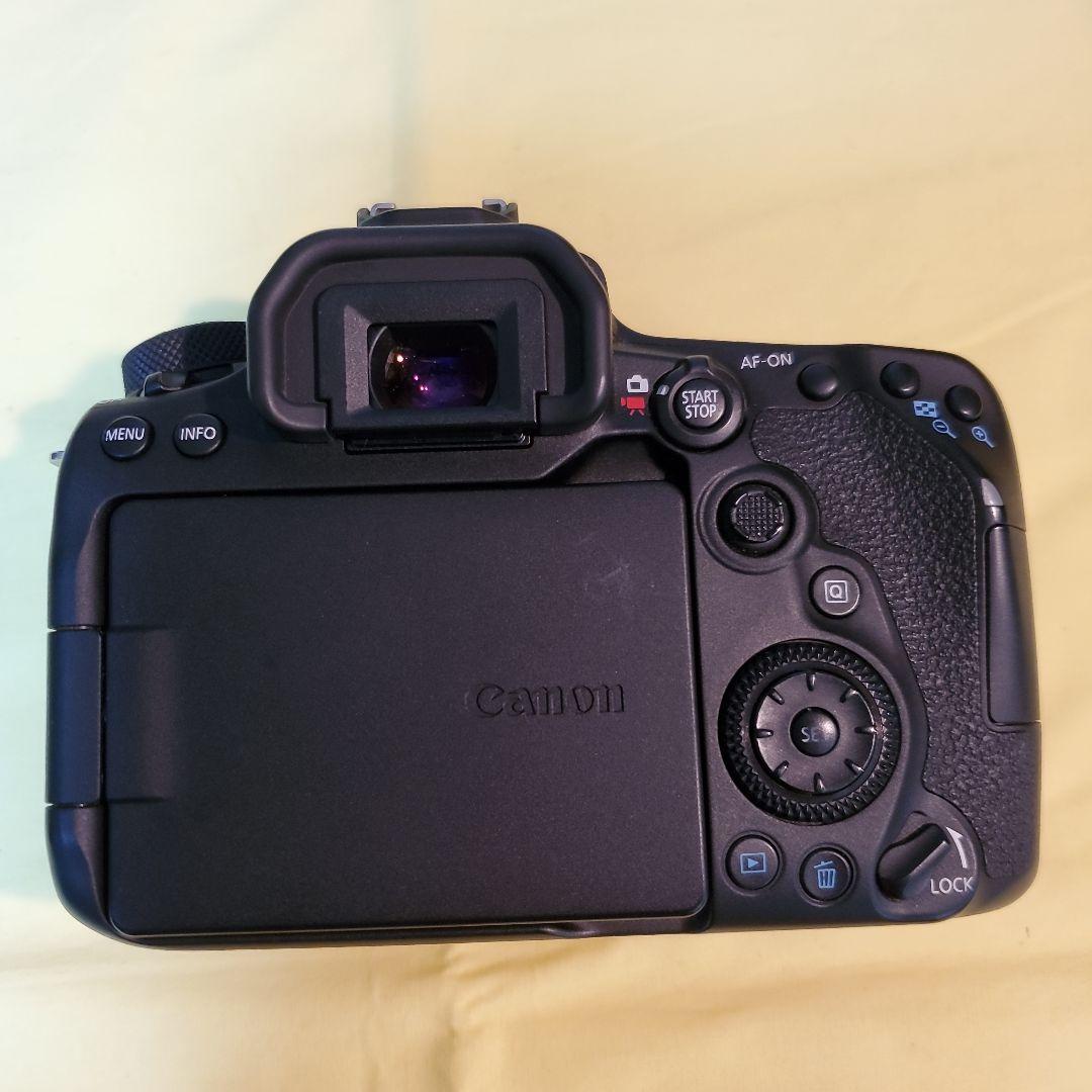 Canon EOS 90D デジタル一眼レフカメラ 本体