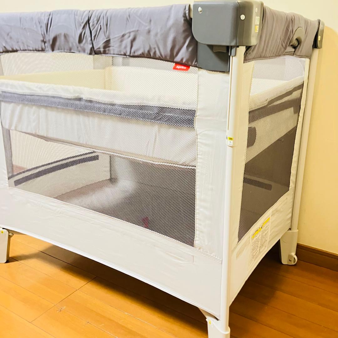 【極美品・付属品完備】アップリカ ココネルエアーABベビーベッド グレーベアー
