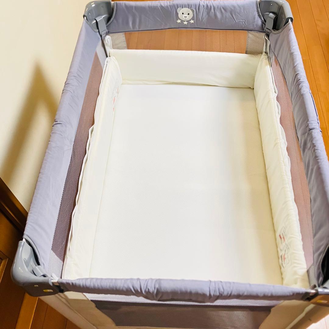 【極美品・付属品完備】アップリカ ココネルエアーABベビーベッド グレーベアー