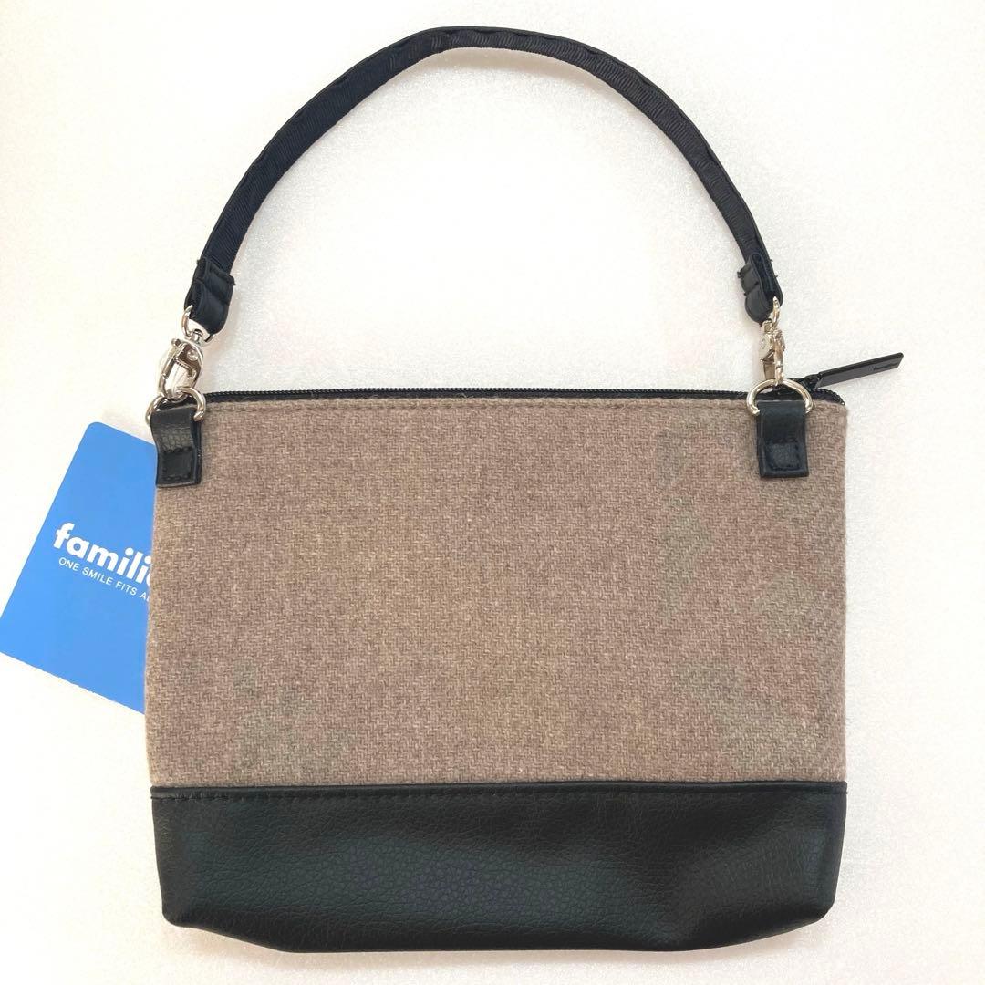 2024年秋のファミリアショーの タグ付ポーチと 新品未使用のハンカチのセット