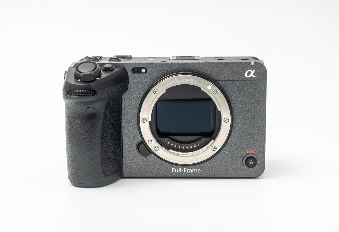 SONY FX3 美品｜撮影枚数827枚｜ボディのみ｜元箱・付属品完備｜使用極少