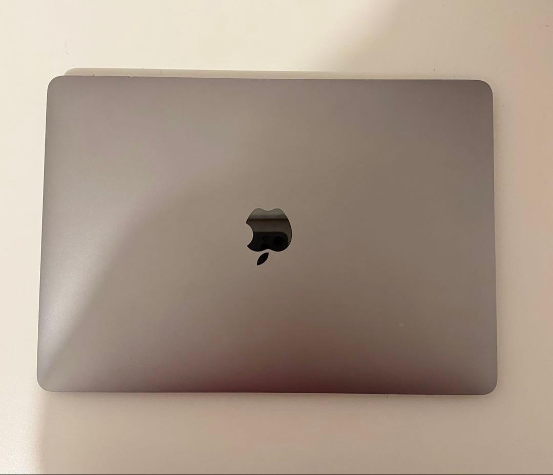 美品 Macbook Pro 2017 13インチ 今年の最新mac os
