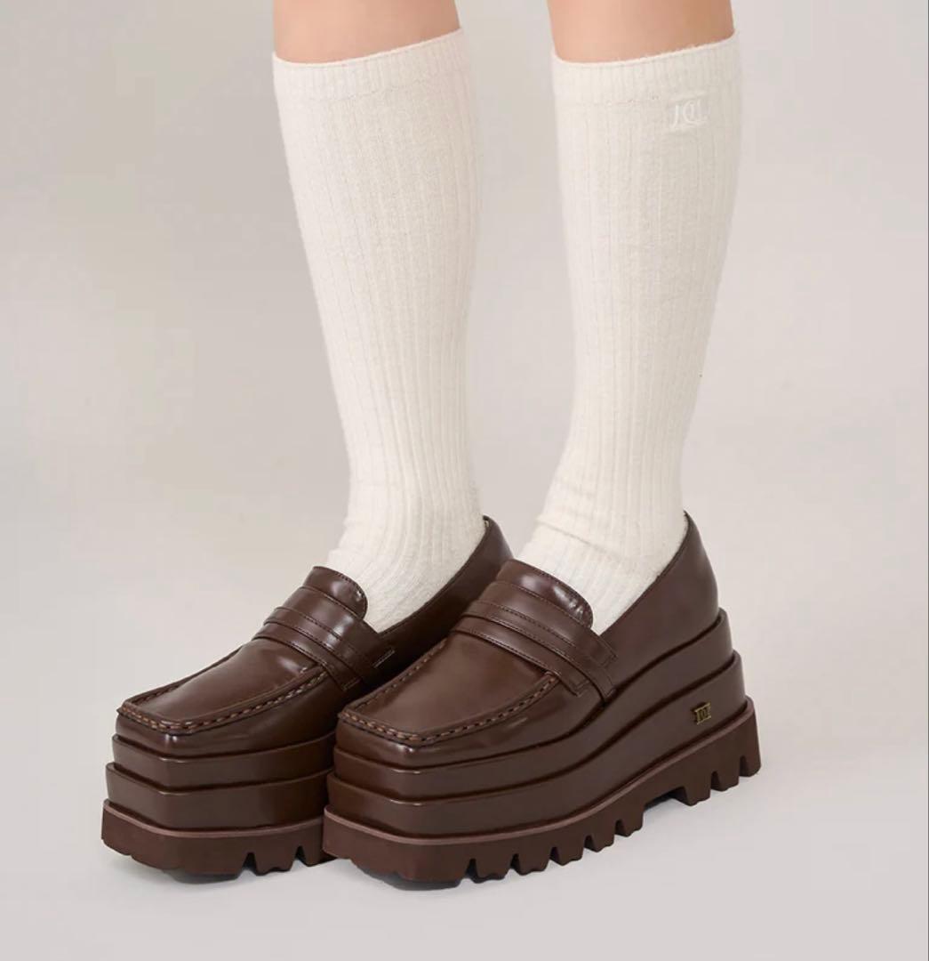 ダーリッチ　プラットフォームローファー