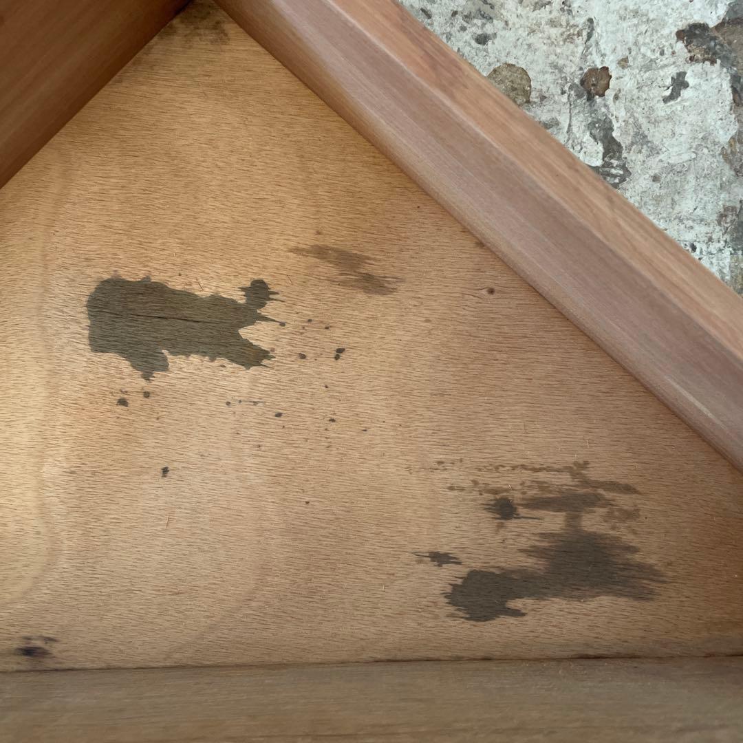 ビンテージ コーナーオープンチェストキャビネット 剥離