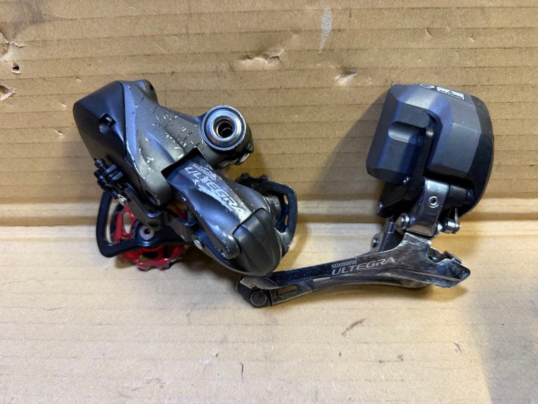 シマノ　アルテグラ6770 di2 コンポーネントセット