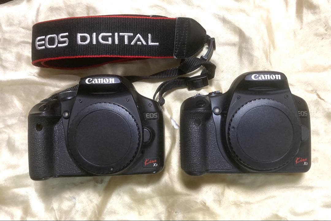 Canon EOS Kiss X3 デジタル一眼レフカメラ ボディ 2台セット