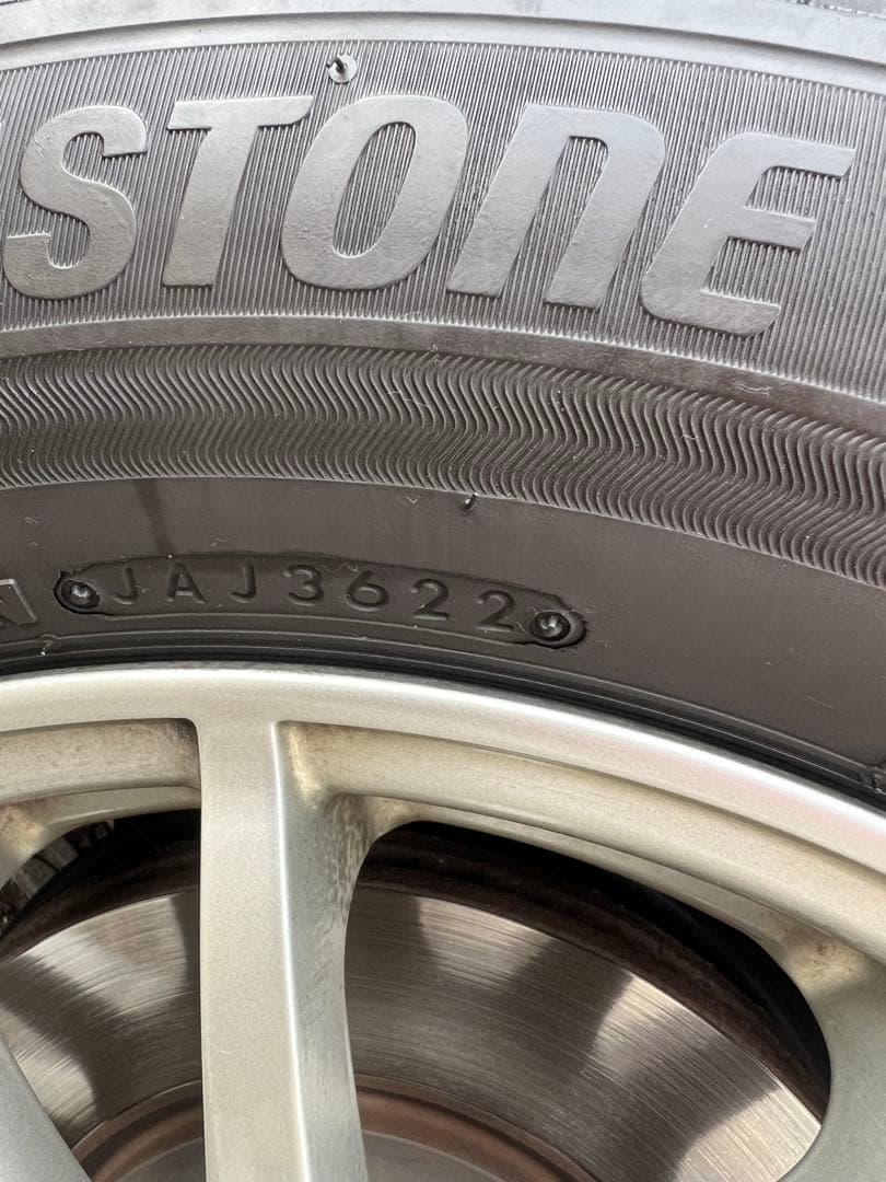 【引取り限定】トヨタ80系、ブリザックVRX-3、4本セット（15インチ）