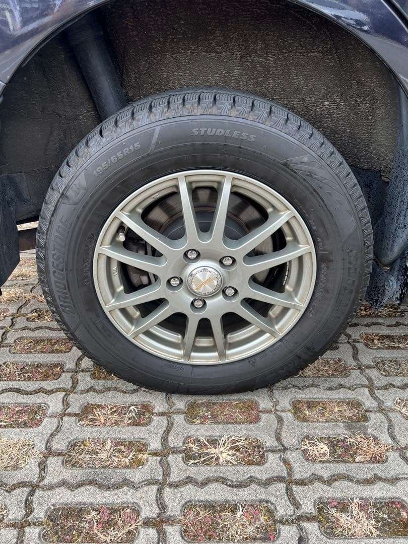 【引取り限定】トヨタ80系、ブリザックVRX-3、4本セット（15インチ）