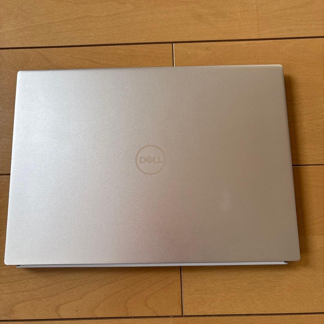 Dell INSPIRON 13 5330 ノートPC