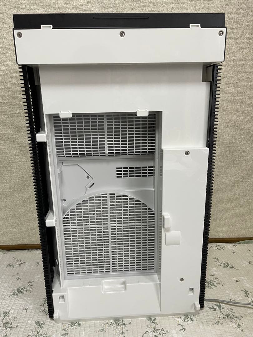 【極美品】 Panasonic 空気清浄機 F-MV4300-WZ 18畳