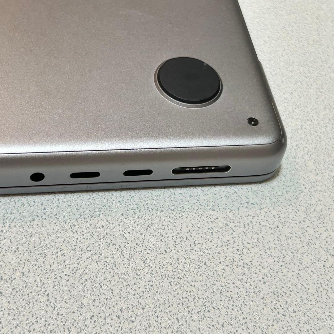 MacBook Pro 14インチ M1Pro