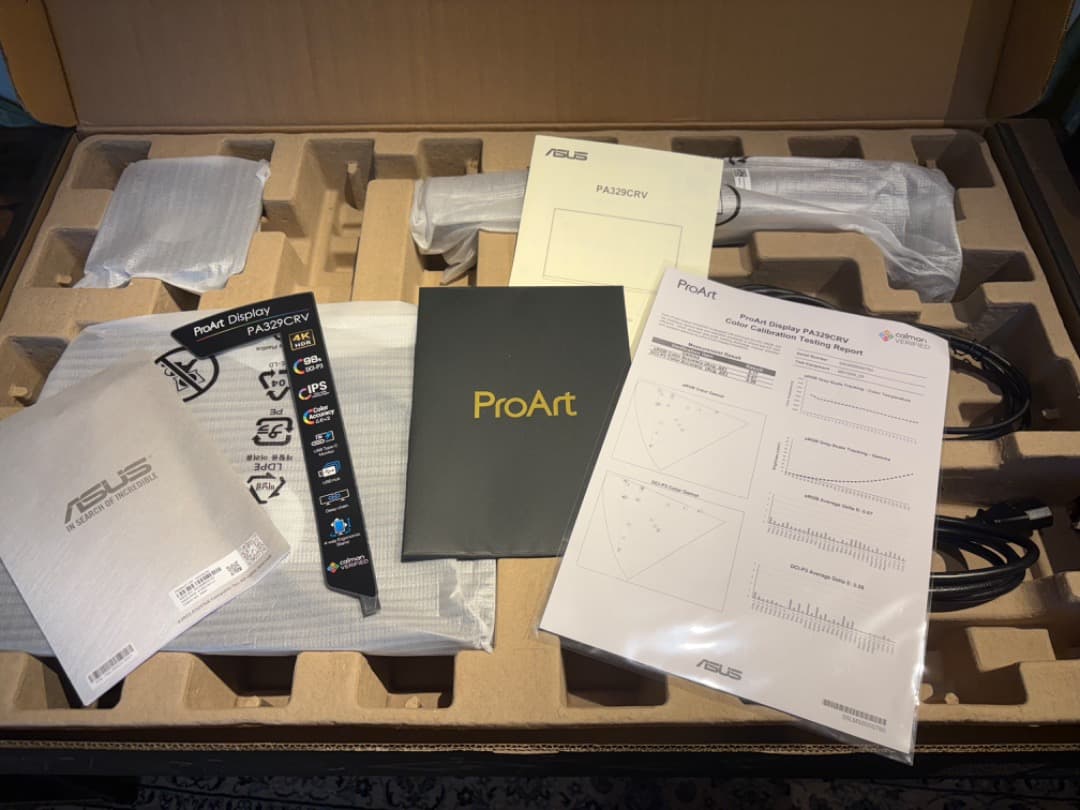 ASUS 4K UHD デザイナー向けモニター PA329CRV 31.5インチ