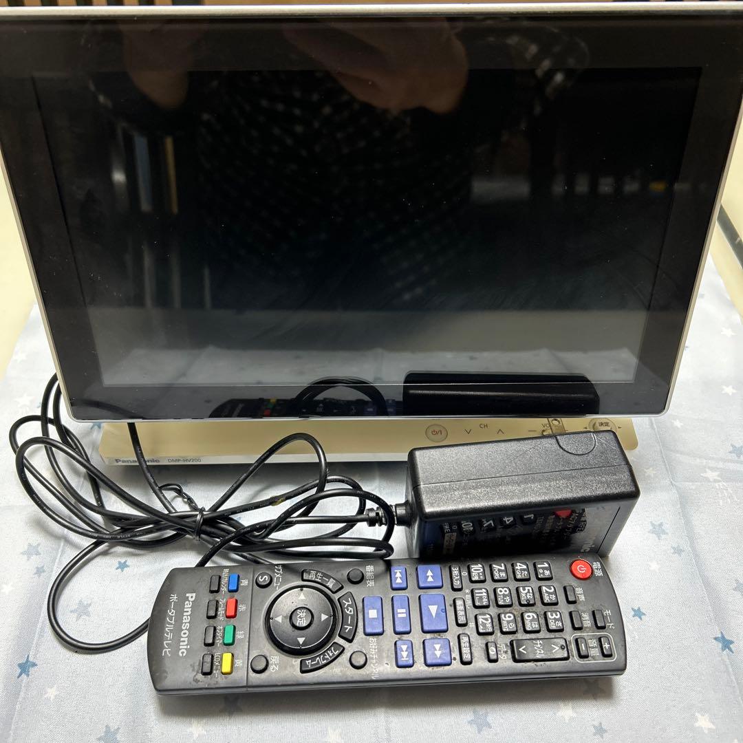 【動作品 】Panasonic DMP-HV200 ポータブルテレビ 10インチ