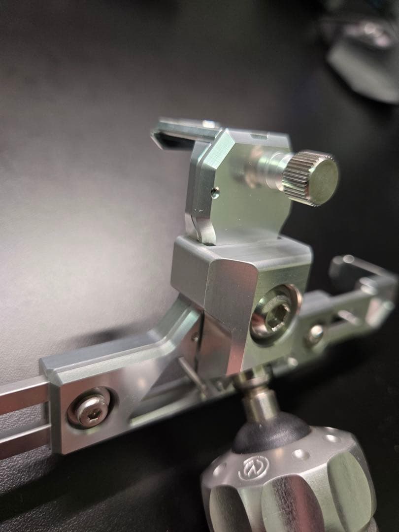 ユニバーサル マウントシステム マウントベース for Ducati