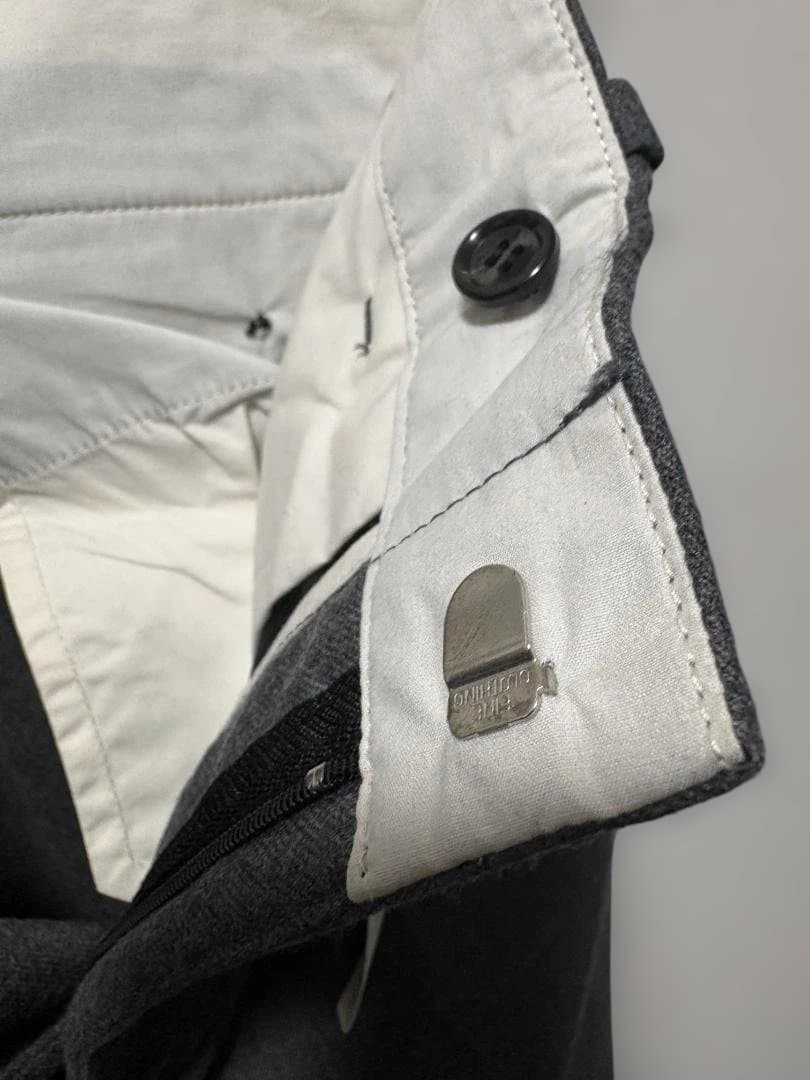 【新品未使用】STILL BY HAND ウール テーパードスラックス グレー