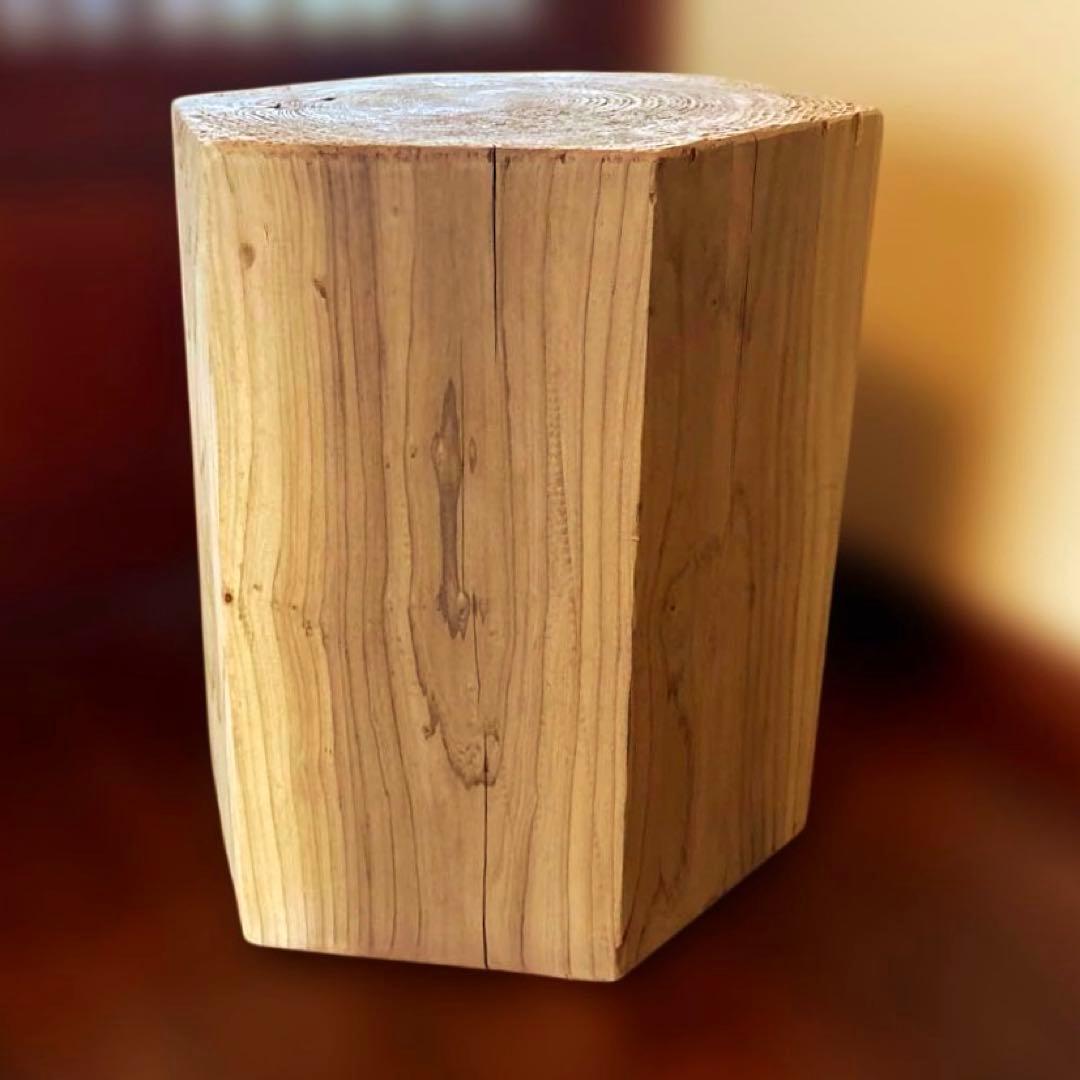 太い丸太スツールhexagon(スギ)#3