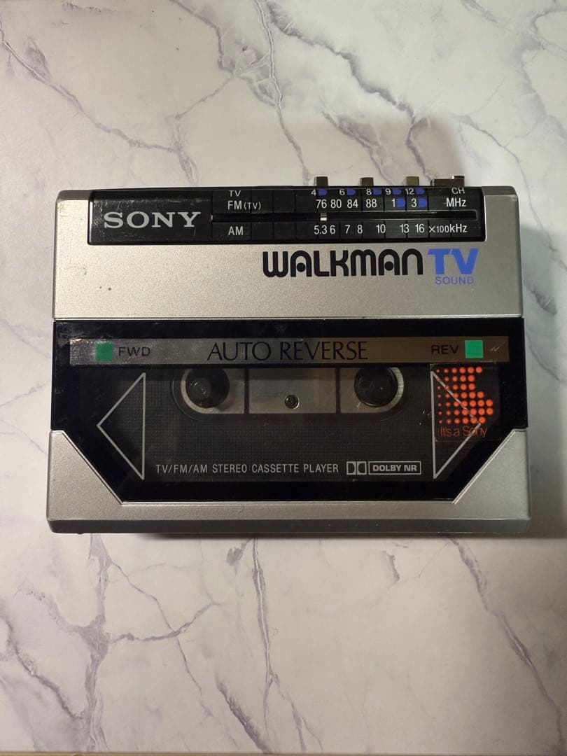 SONY ソニー カセットウォークマンＷＭ−F55 通電確認済　ジャンク 現状品